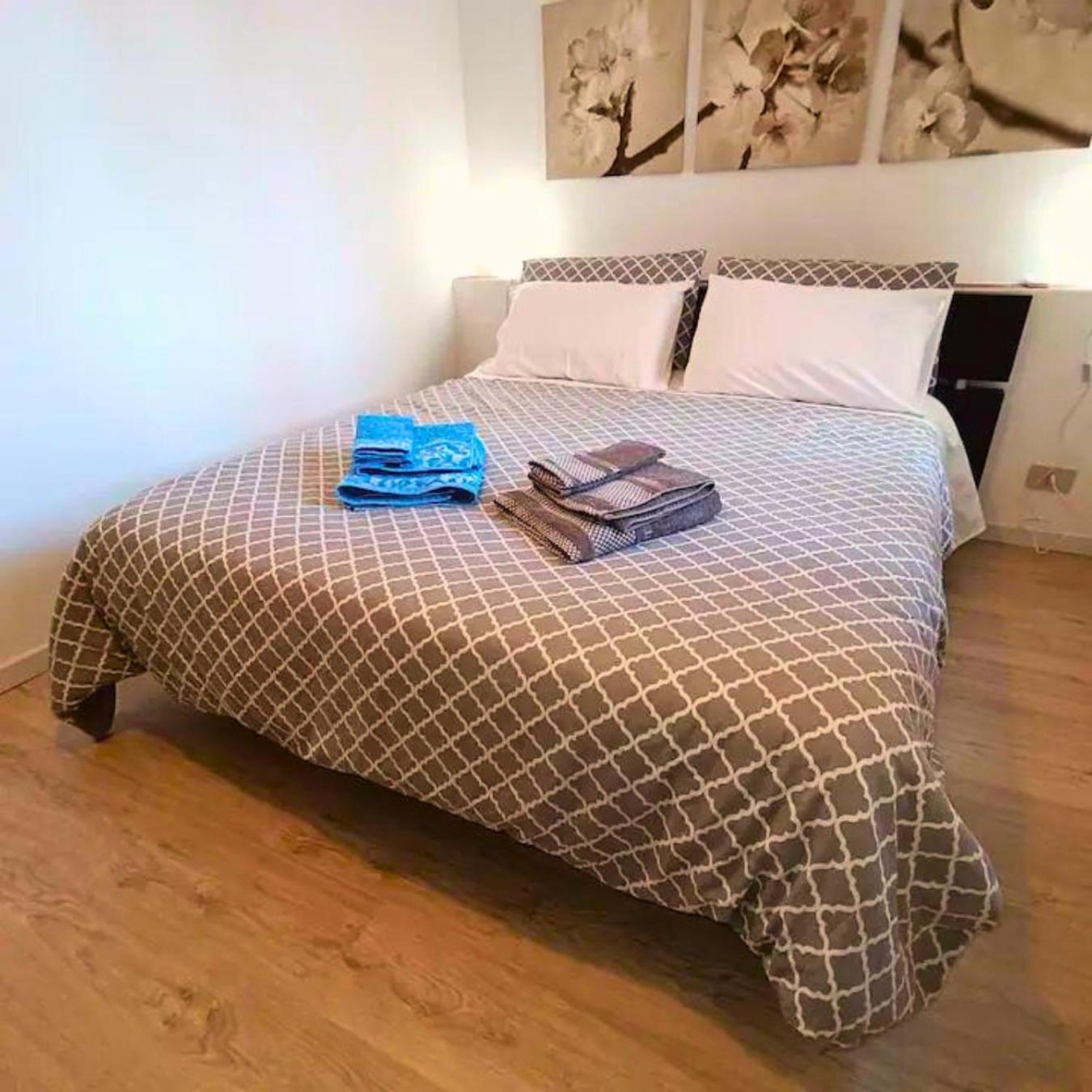 Apartament Centro Storico Casa Bellini ***** Palermo Zewnętrze zdjęcie